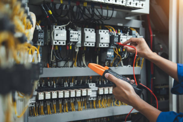 Best Licensed Electrician  in Mosinee, WI